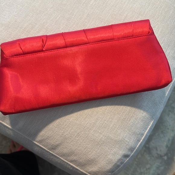 Moving - Picture 2 of 3